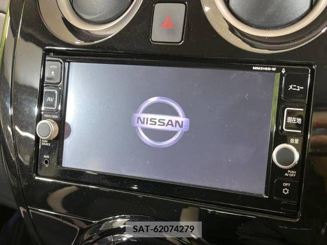 Nissan NOTE 2017-06 305383-2