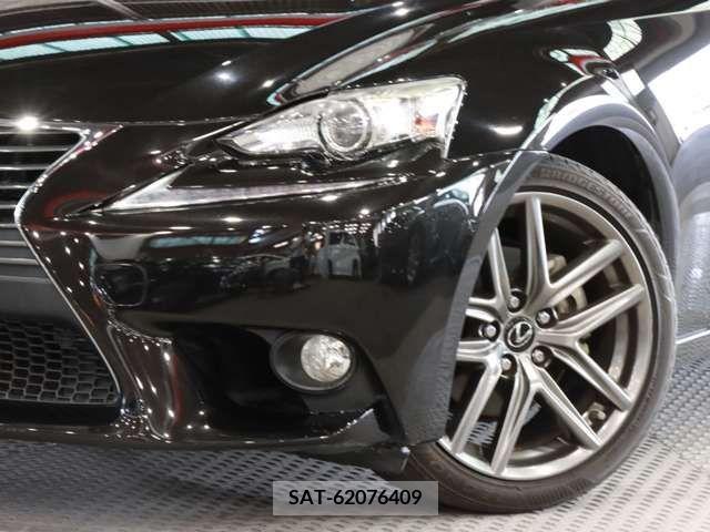 Lexus IS 2013-08 275407-14
