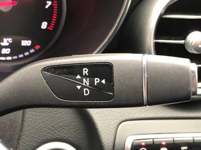 Mercedes Benz C-CLASS 2015-06 185186-11