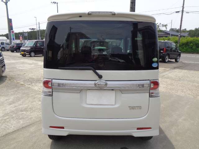 Daihatsu TANTO CUSTOM 2011-09 2406-5