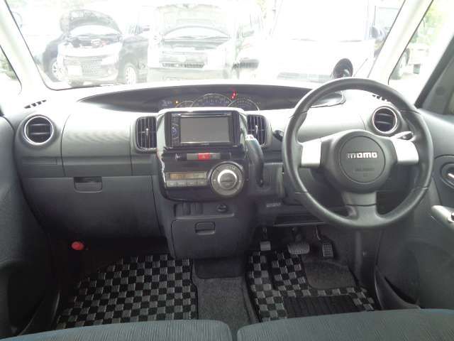 Daihatsu TANTO CUSTOM 2011-09 2406-8