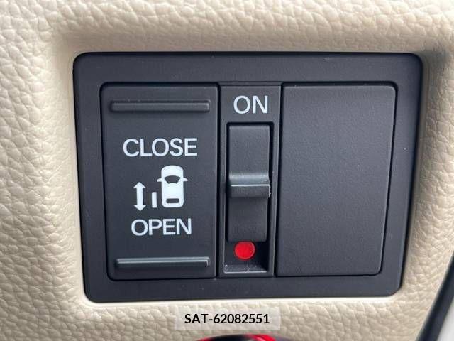Honda N BOX 2017-12 278763-5
