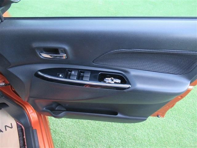 Nissan DAYZ ROOX 2019-02 190455-24