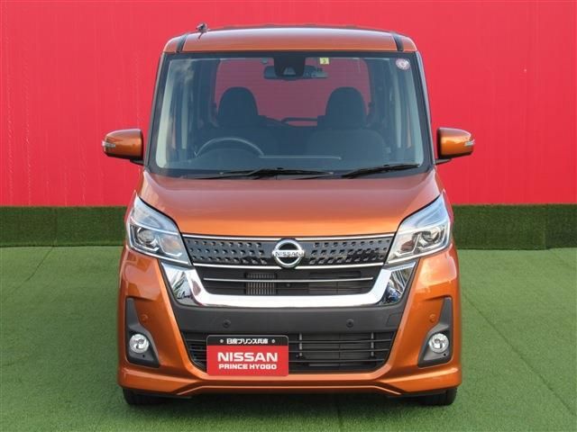 Nissan DAYZ ROOX 2019-02 190455-29