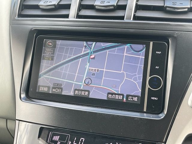 Toyota PRIUS ALPHA 2013-04 22008-4