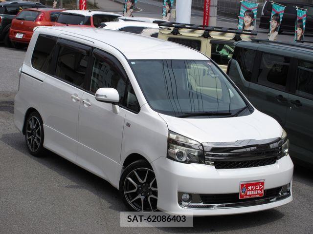 Toyota VOXY 2010-10 289100-3