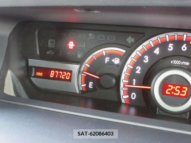 Toyota VOXY 2010-10 289100-9