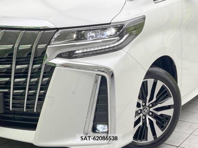 Toyota ALPHARD 2023-04 349778-12