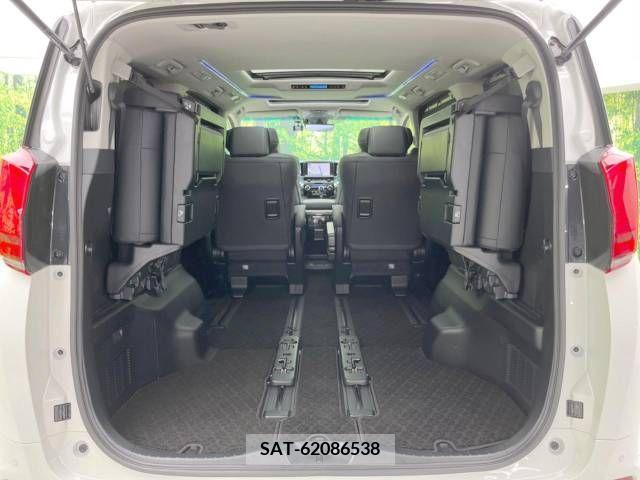 Toyota ALPHARD 2023-04 349778-10