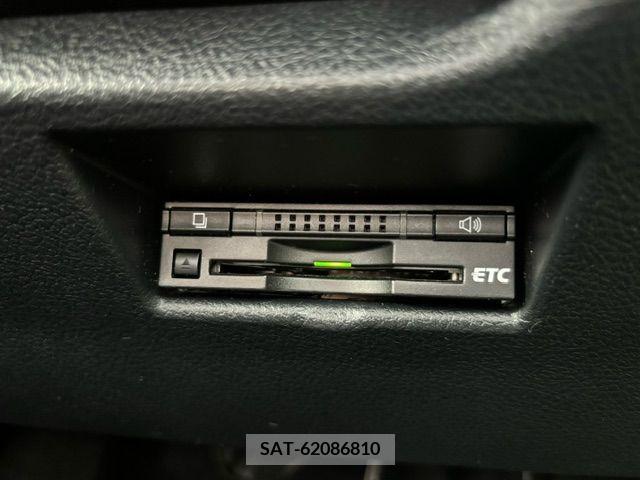 Toyota AURIS 2012-08 261574-16