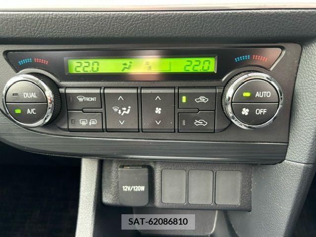 Toyota AURIS 2012-08 261574-21