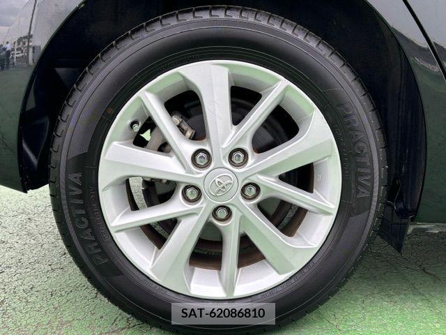 Toyota AURIS 2012-08 261574-26