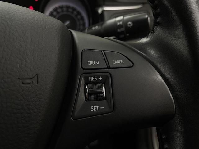Suzuki KIZASHI 2010-01 194241-27