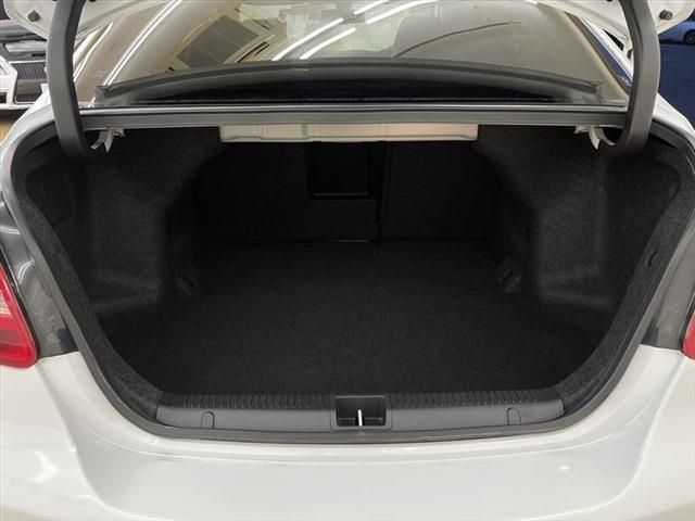 Suzuki KIZASHI 2010-01 194241-23