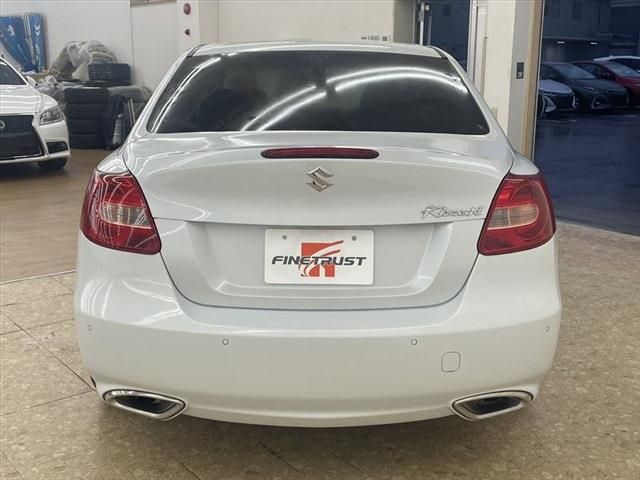 Suzuki KIZASHI 2010-01 194241-5