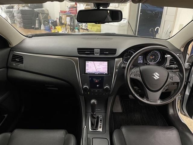 Suzuki KIZASHI 2010-01 194241-18