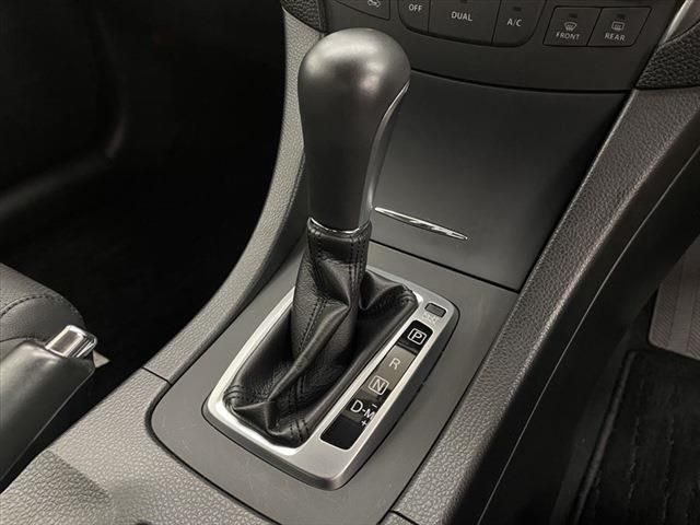Suzuki KIZASHI 2010-01 194241-25