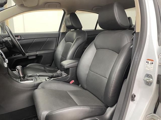 Suzuki KIZASHI 2010-01 194241-21
