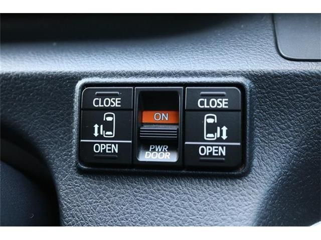 Toyota SIENTA 2018-11 19119-9