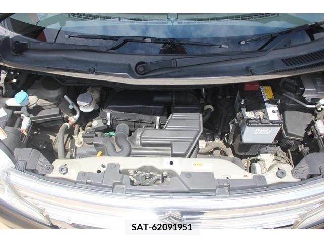 Suzuki SPACIA 2016-06 348772-18
