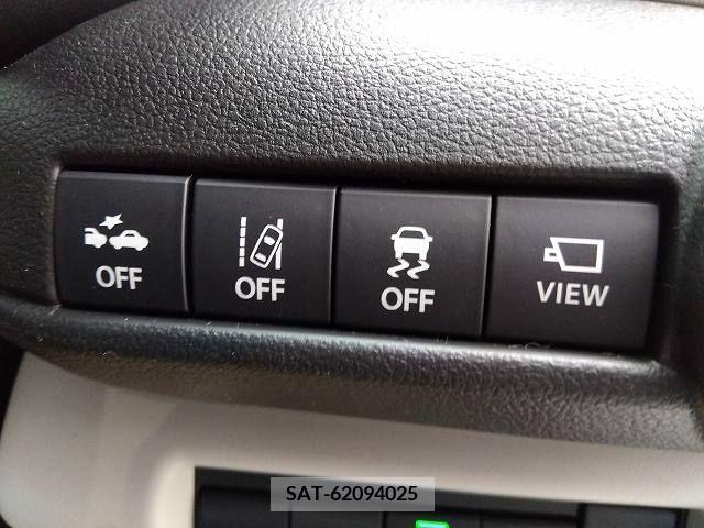 Suzuki SWIFT 2024-01 320957-10
