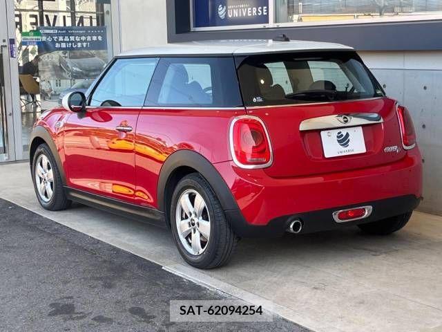 Bmw MINI 2018-02 212186-18