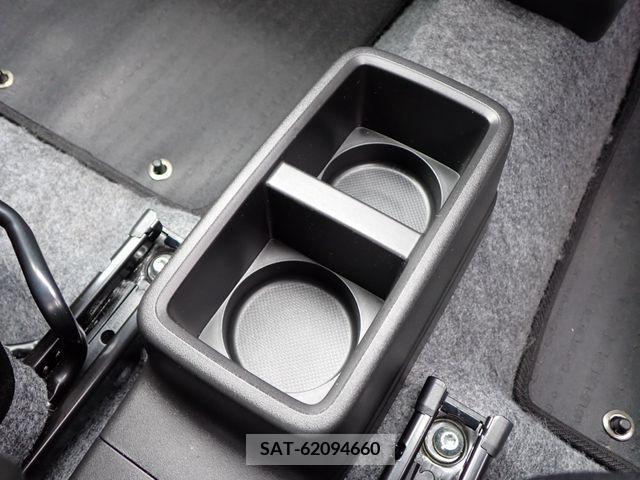 Suzuki ALTO 2019-06 355752-13
