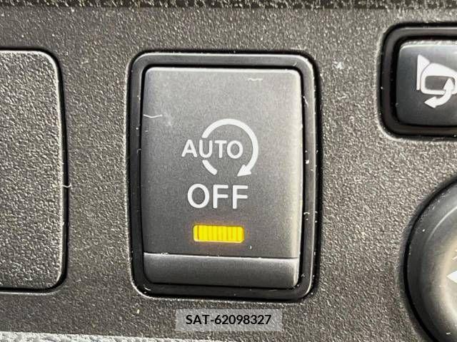 Nissan NOTE 2019-03 338557-5