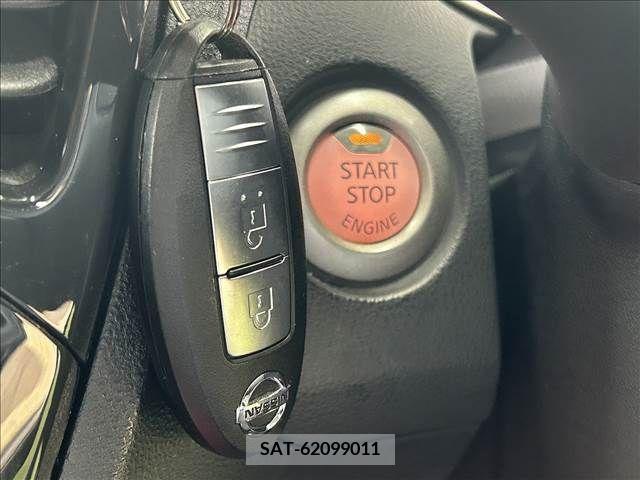 Nissan JUKE 2012-01 273980-3