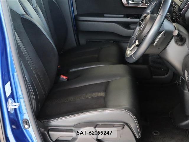 Honda N BOX CUSTOM 2019-12 364733-24