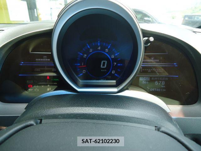 Honda CR-Z 2012-01 390156-13