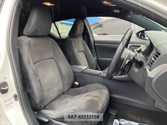 Lexus CT 2011-08 223736-9
