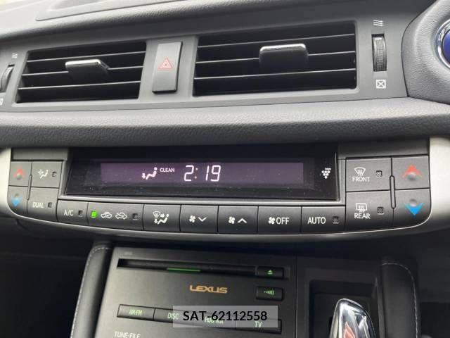 Lexus CT 2011-08 223736-7