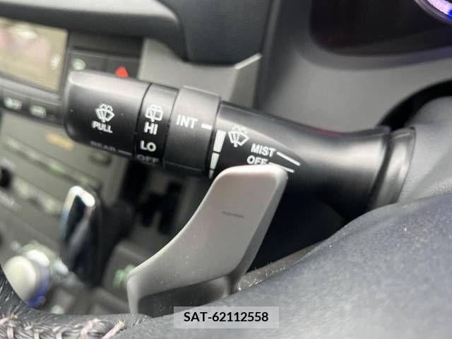 Lexus CT 2011-08 223736-6