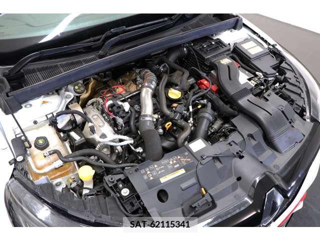Renault MEGANE 2020-03 393643-4