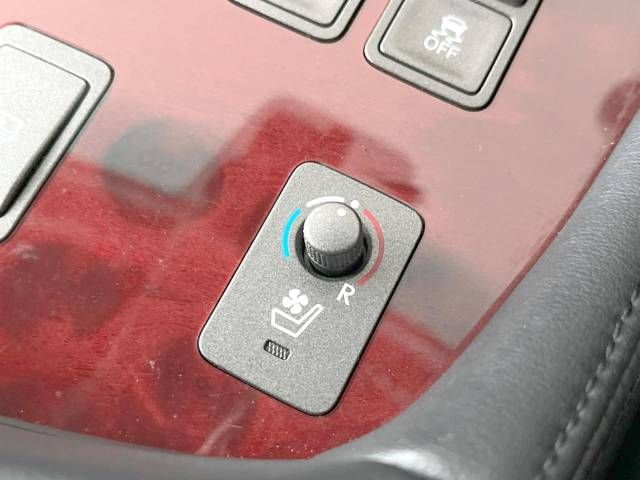 Lexus LS 2009-02 11853-6