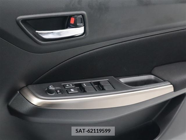 Suzuki SWIFT 2019-02 383139-5