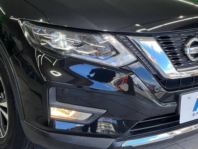 Nissan X-TRAIL 2018-02 23852-12