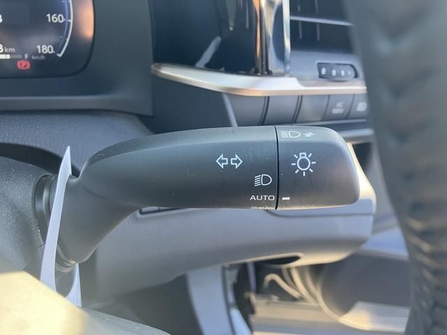 Toyota CROWN 2023-05 26378-23