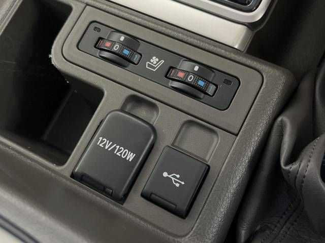 Toyota PRADO 2023-02 19238-8
