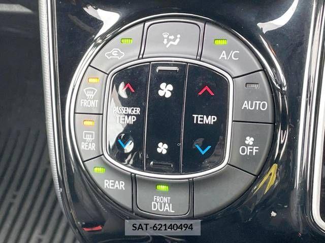 Toyota VOXY 2018-01 289227-7
