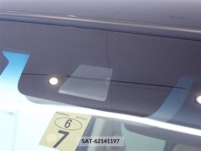 Honda N BOX 2022-07 364399-7