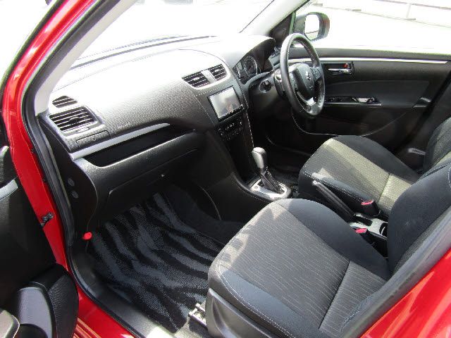 Suzuki SWIFT 2013-05 4188-12