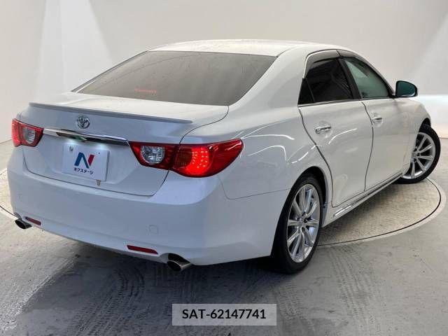 Toyota MARK X 2009-10 363216-17