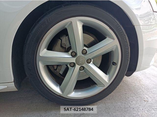 Audi A4 2011-09 261067-14