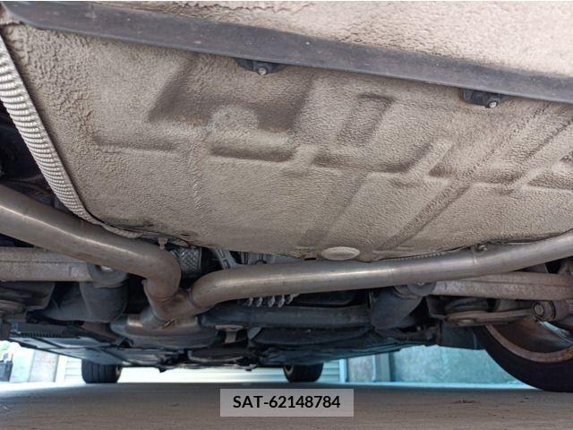 Audi A4 2011-09 261067-19
