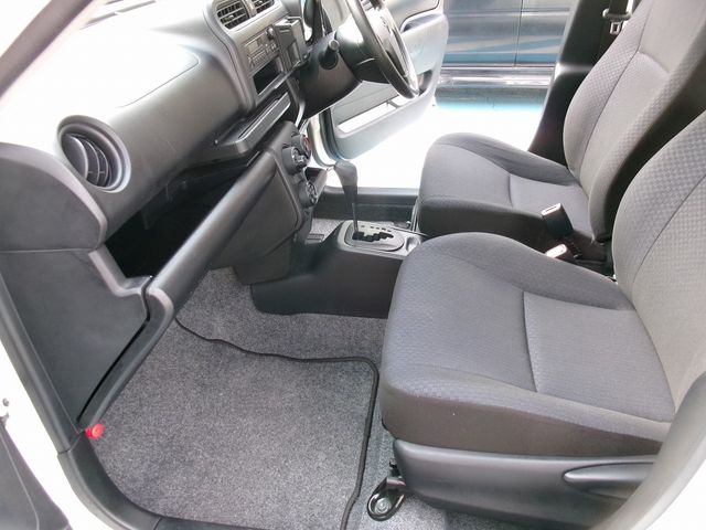 Toyota PROBOX VAN 2018-10 21182-18