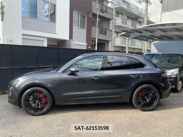 Porsche MACAN 2022-02 366250-4