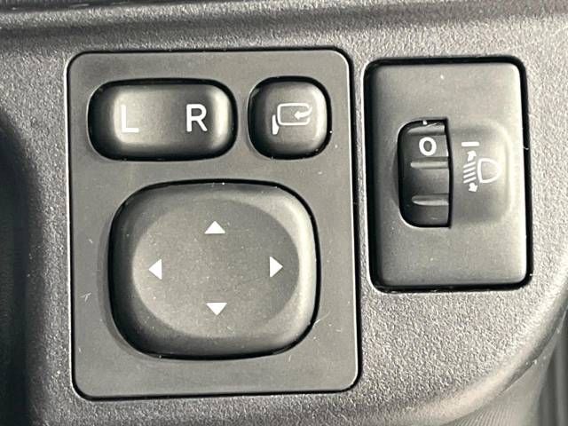 Toyota AQUA 2016-07 16799-6
