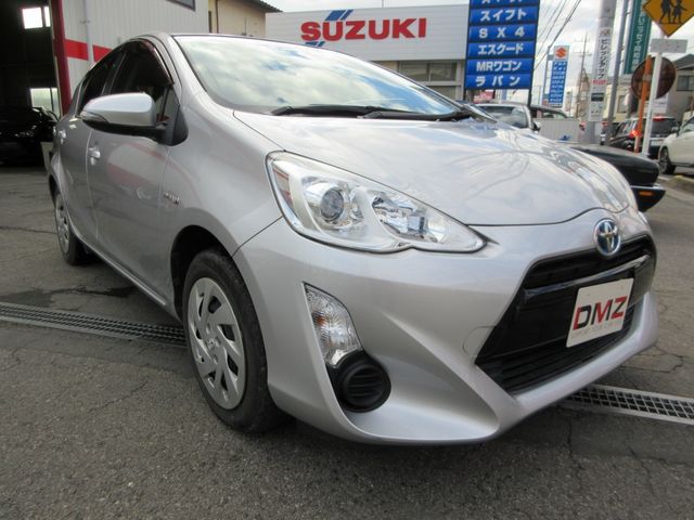 Toyota AQUA 2016-08 196634-1